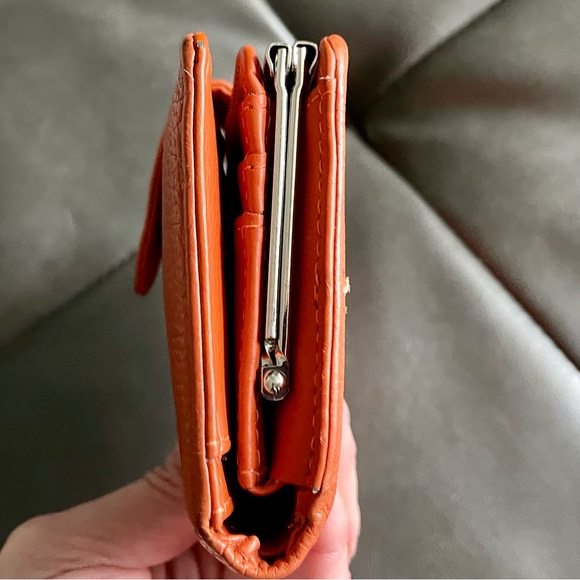 Leather Burnt Orange Bi-Fold Compact Wallet - Picture 7 of 9